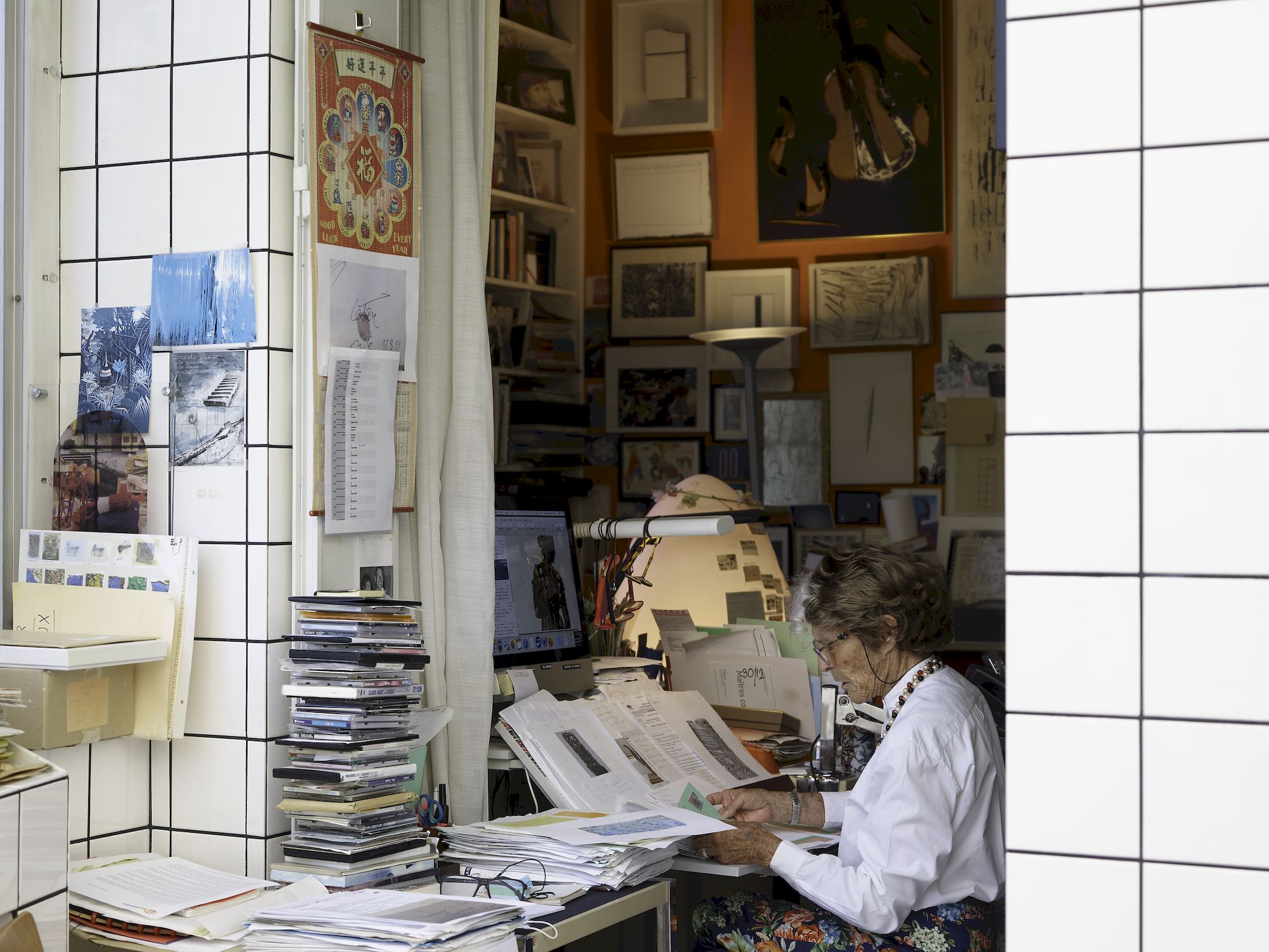 photo : Denyse Durand Ruel a son bureau